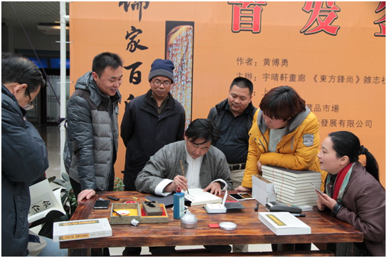 而古代文人的传统,在于"诗书画"三修,大才子苏东坡就被称为"诗书画