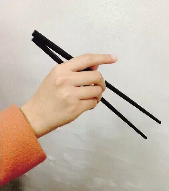 最正确的筷子使用姿势竟然是