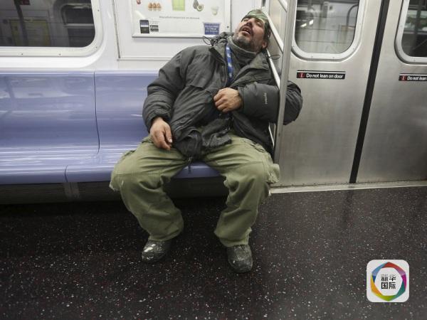 ŦԼо첿űֹ˿ڵ˯컹ѲӳᣬǿнѴˡһ׷²ۣг˼4ս˵ôΪ˯˺ãĿΪ˷ֹܵﷸֺ