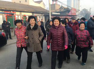 ǳȺӱ㳡μһһȵġ´޸㡣