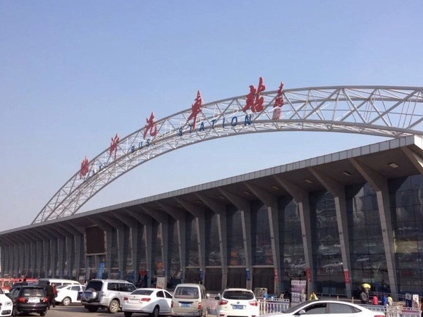 记者当天上午来被民间称为亚洲最大的汽车站的临沂汽车客运总站