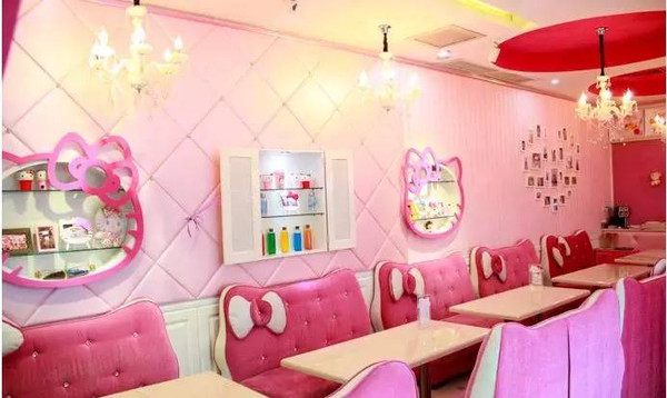 hellokitty cc主題餐廳主營日本料理,咖啡甜品,休閒下午茶,這裡提供