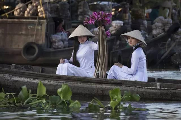 这些最有东方韵味的美女和景观竟然不是中国?