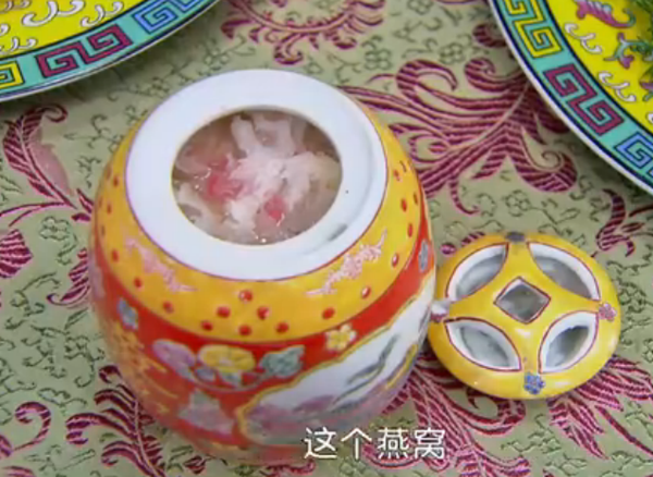 燕窝到底有啥功效(燕窝有什么功效？看这些电视剧怎么说的)