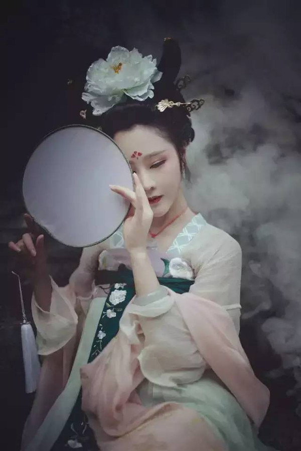 花黄妆还原图片图片