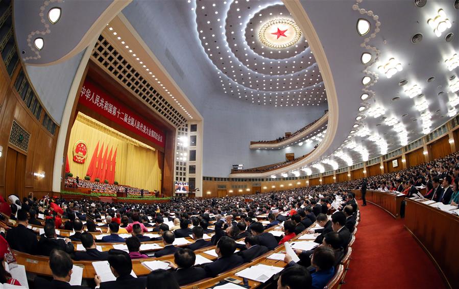 3月5日,第十二届全国人民代表大会第四次会议在北京人民大会堂开幕.