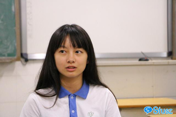 深圳学生:宝一外吉他女神李云帆的专访