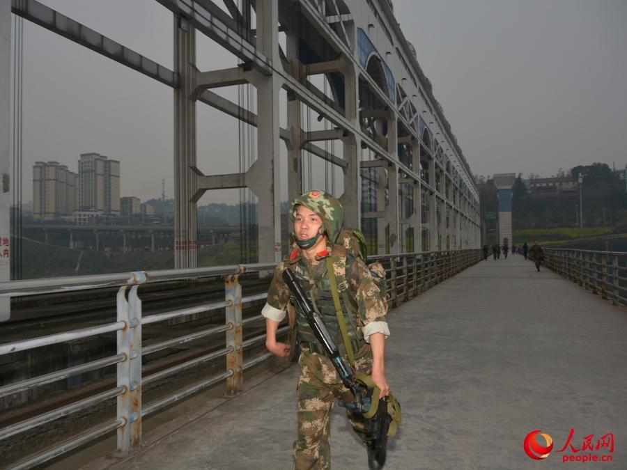 武警内江支队图片