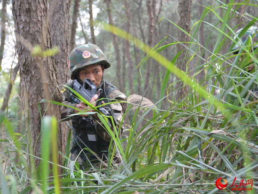 武警内江支队图片