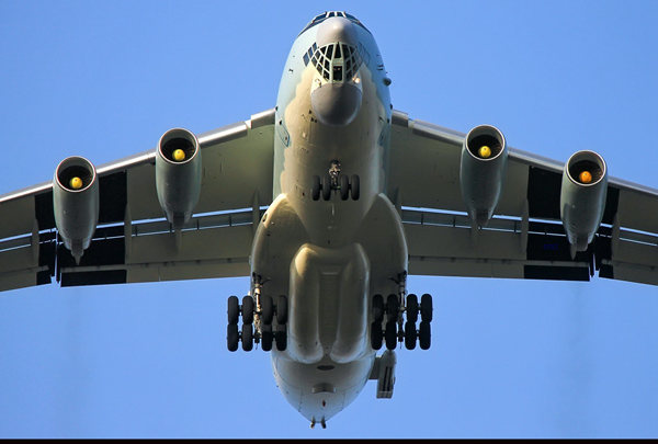 疑似中國空軍塗裝伊爾78現身