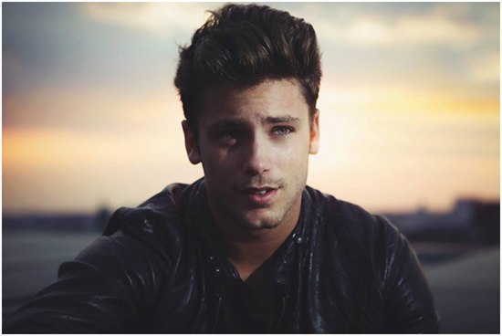 Bastian Baker˧