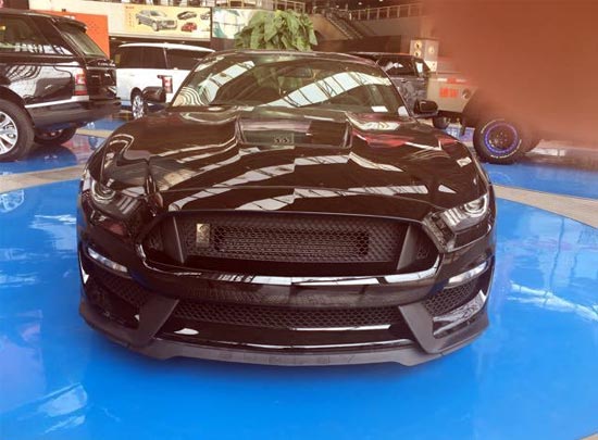 2016款野馬shelby眼鏡蛇gt350現車到港,現車為美規版車型,現車顏色為