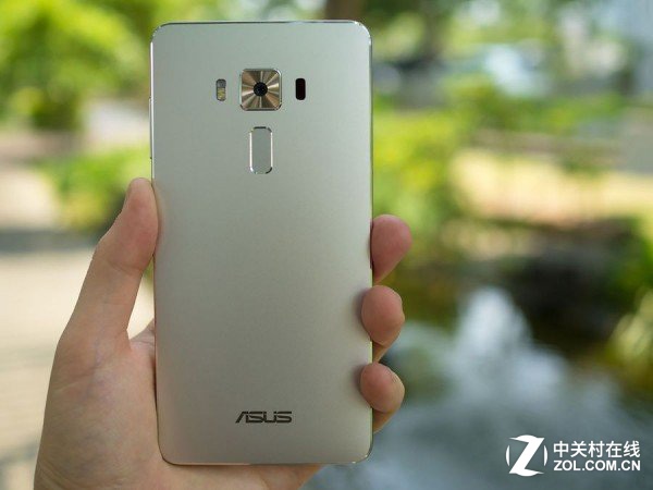 ˶ZenFone3 Deluxe