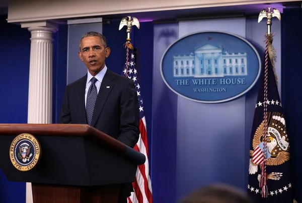 6月12日奥兰多枪杀案发后，奥巴马声明谴责