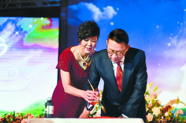 ŮŶԱżۣߴ󡱵Ů񶼼޸Щˣ