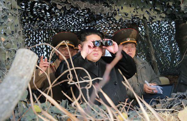 朝鲜最高领导人金正恩视察了位于朝鲜西南前线水域最南端的葛里岛前哨基地和长在岛防御队。