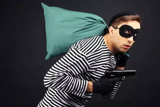 警方预警!年底小偷开始冲刺了,这3个时段家里最招贼!