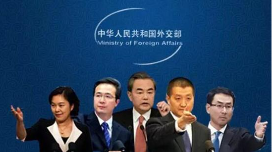 央视新闻客户端12月11日消息，对公众而言，外交部发言人是了解中国外交政策最直接的窗口。在舆论场上，发言人的一言一行经常成为讨论热点。