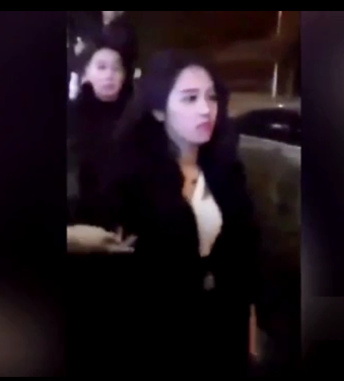 网友：这...果然是看脸的世界，你怎么看？