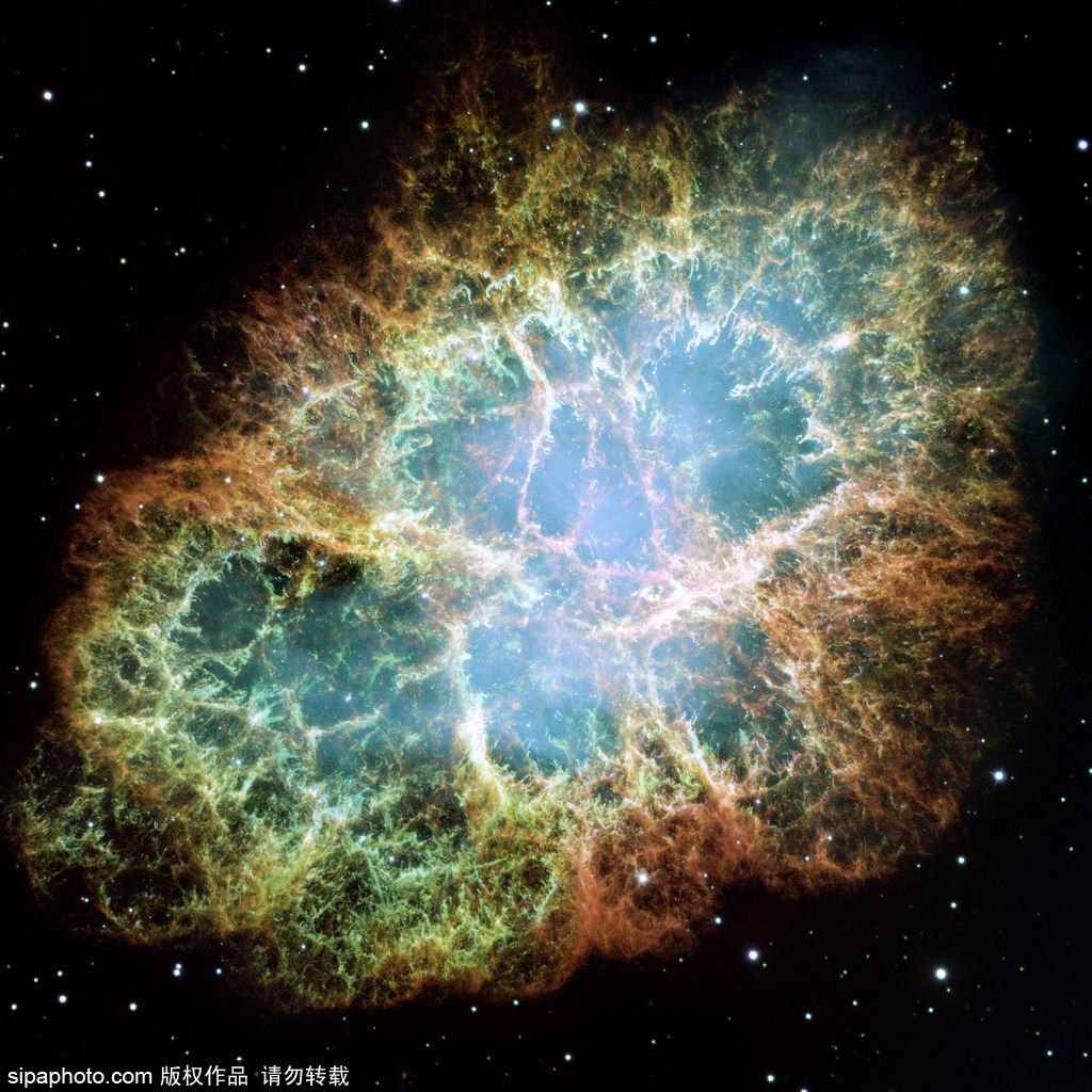 Ƭз״ƣCrab NebulaĲֵĺϳͼһųдСġÿת30εĴз״λڸͼġ׳۵ͼϳԹ̫ԶHubble Space TelescopeĹѧͼ񣨺죩Ǯǣ Chandra ObservatoryXͼҲڹΪз״ƶCrab Pulsar moviesСǾһ淢ӺķXߺ͹ѧ䣬ٴӲĳȵXһĽṹX߷ײʡĻԼһҡĵɴγɵģ̫ҪܶȺԭӺ˲࣬ɺγɵġųǵı1054걻ǹ۲⵽