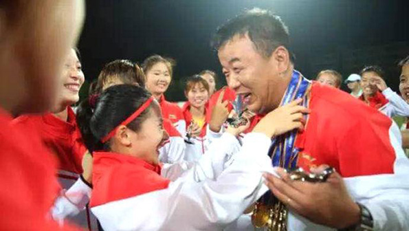 上海女足16年后再夺全运会冠军。本文图片均来自上观新闻